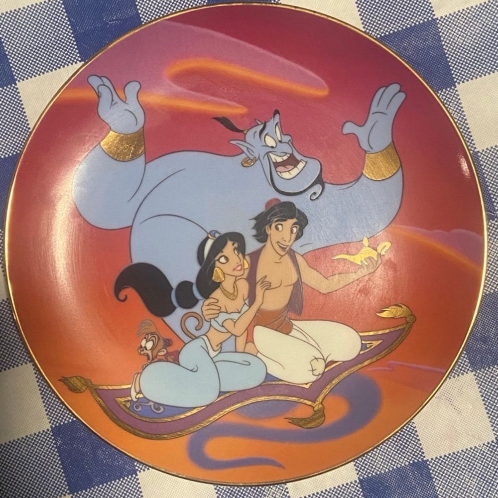 VINTAGE Disney Aladdin Plate “The Magic Carpet Ride” & “Friend like Me”